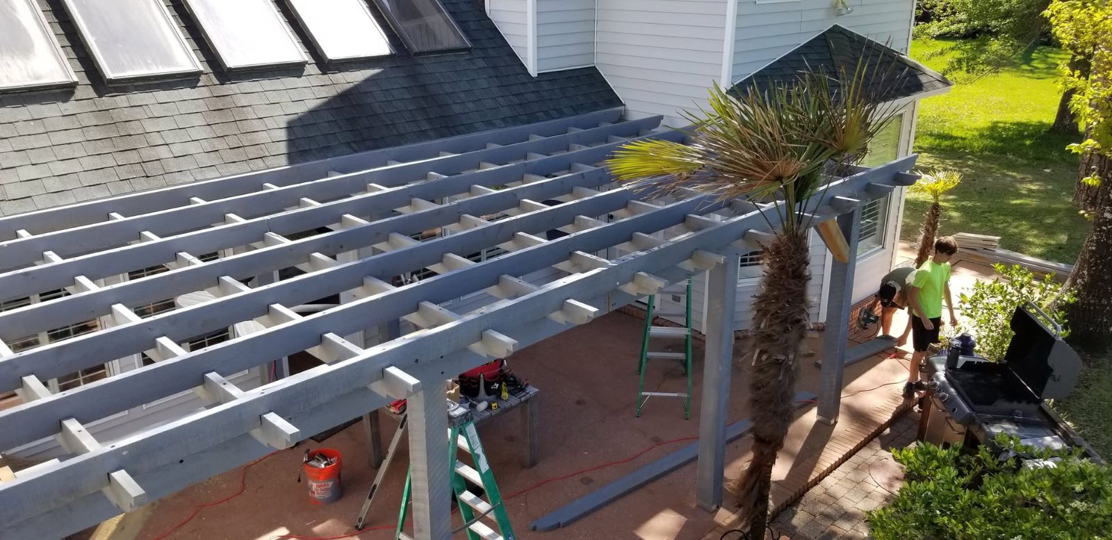 Backyard pergola and outdoor living space